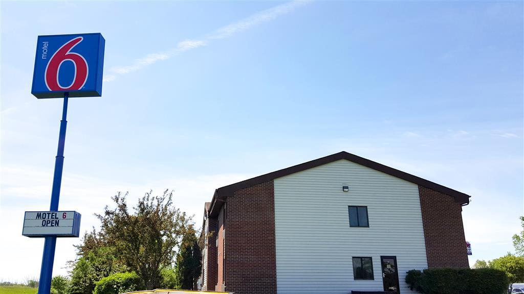 Motel 6-Saukville, WI Eksteriør bilde