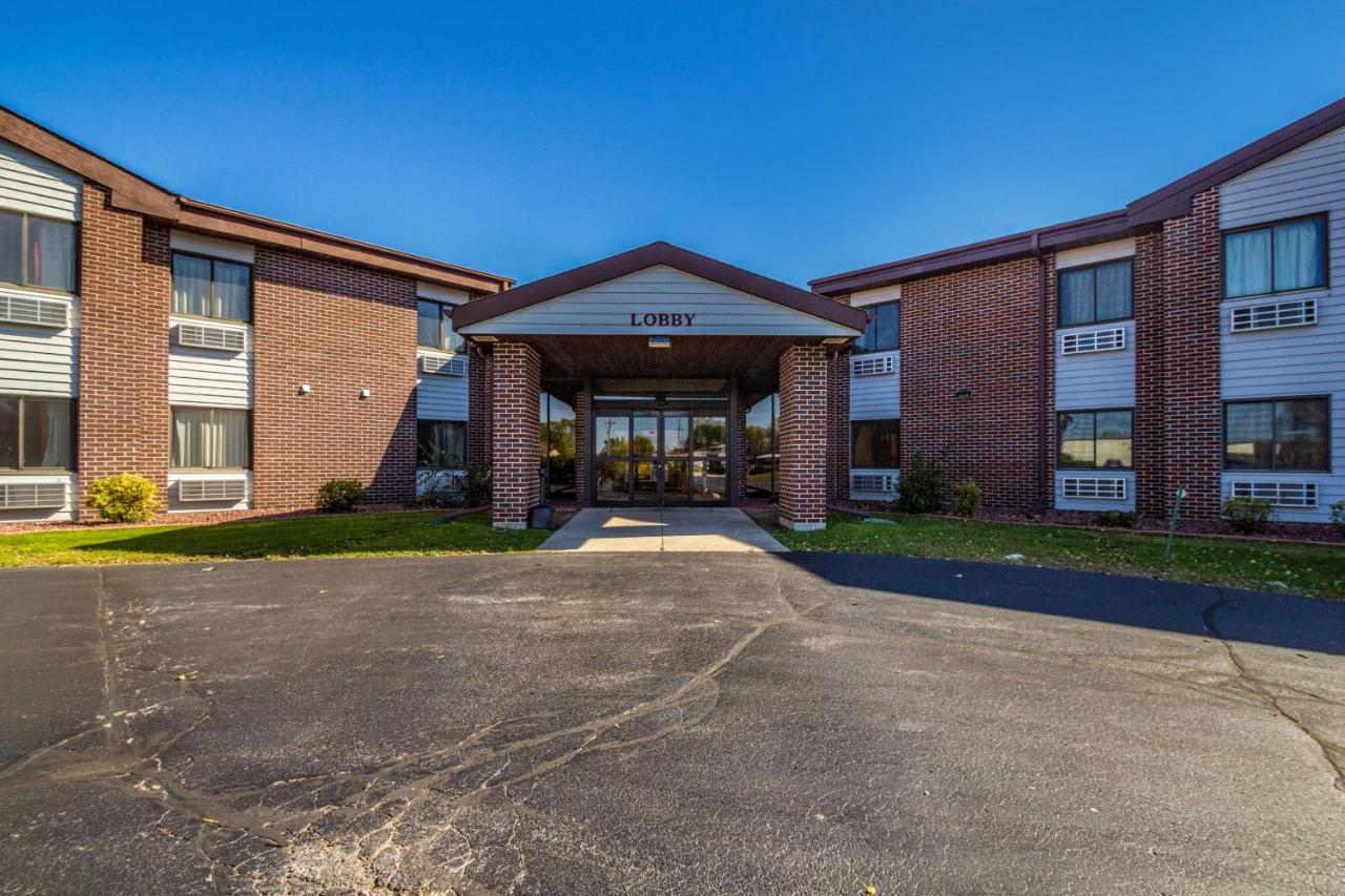 Motel 6-Saukville, WI Eksteriør bilde